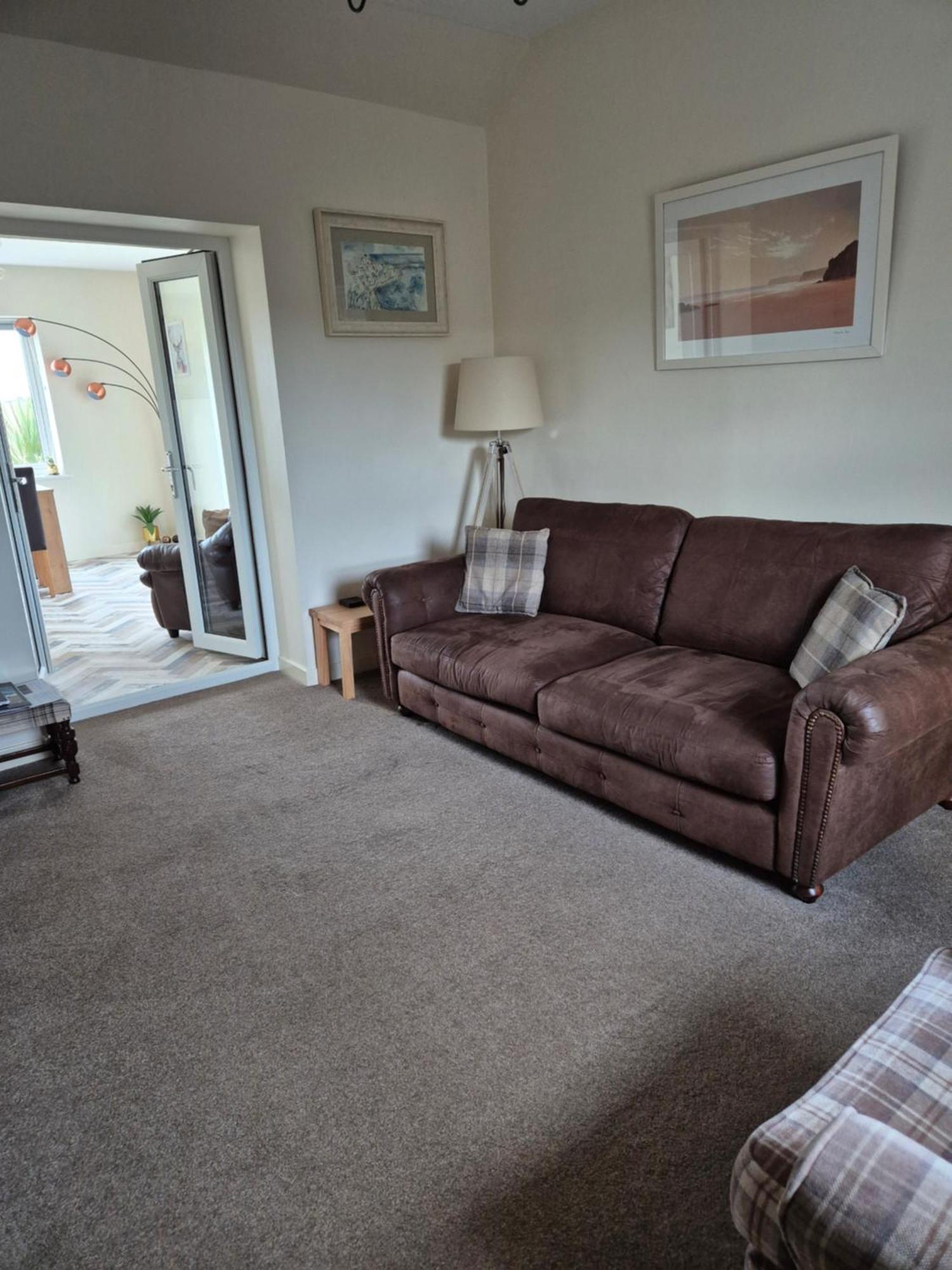 סטרנריר Rawson Cottage Lovely 2 Bedroom Semi Rural מראה חיצוני תמונה